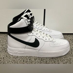 NEW! NIKE AIR FORCE 1 HIGH ‘07 ONE SZ 11 WHITE BLACK CT2303 100 PREMIUM
